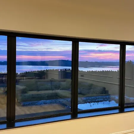 An Chill Bheag At The Lakes * Blessington